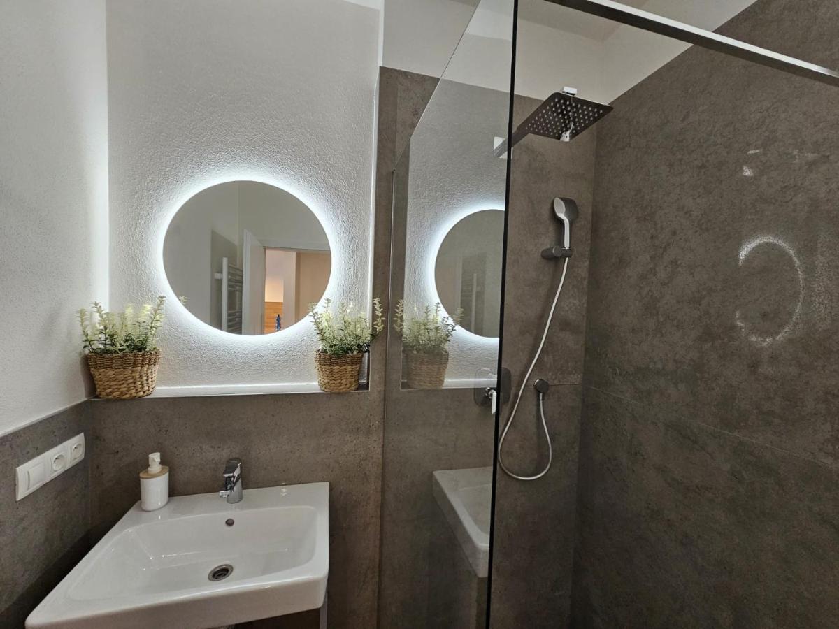 2 Room Apartment, New Building, Bosakova Street, 29 Bratislava Ngoại thất bức ảnh